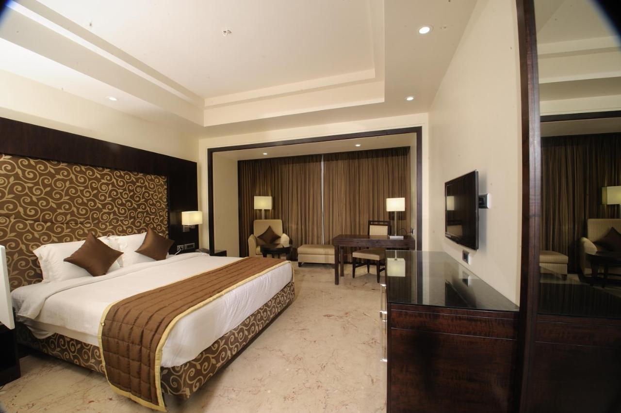 Anandha Inn Convention Centre And Suites Pondicherry Esterno foto