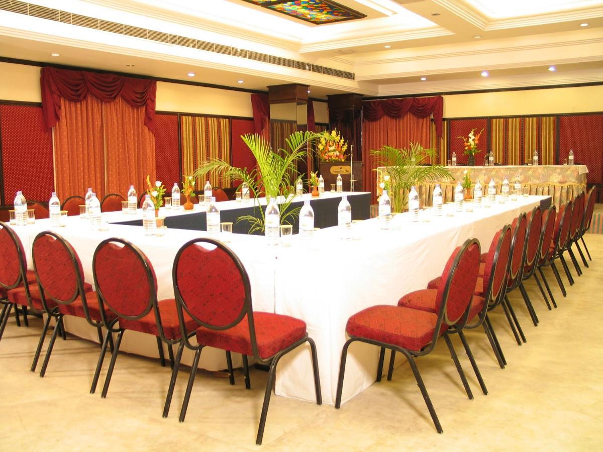 Anandha Inn Convention Centre And Suites Pondicherry Esterno foto