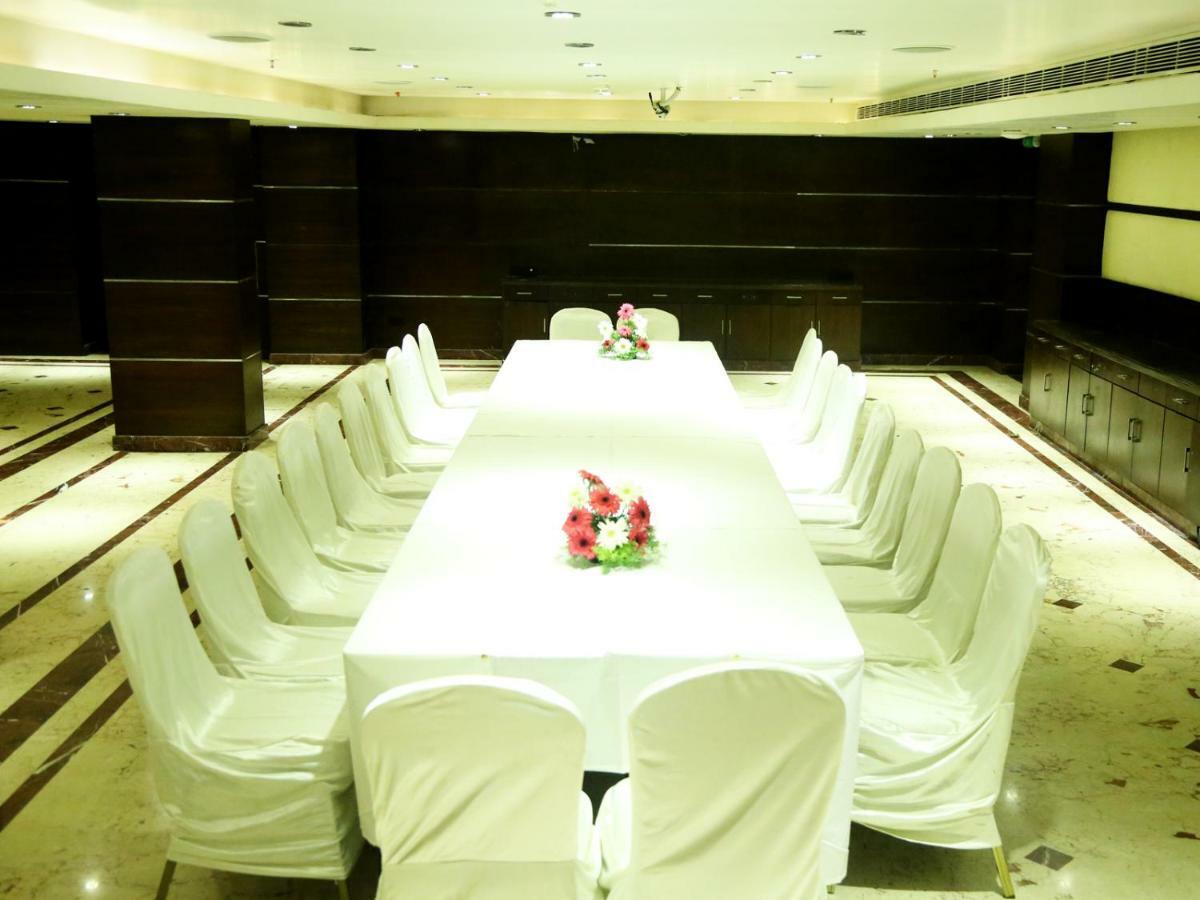 Anandha Inn Convention Centre And Suites Pondicherry Esterno foto