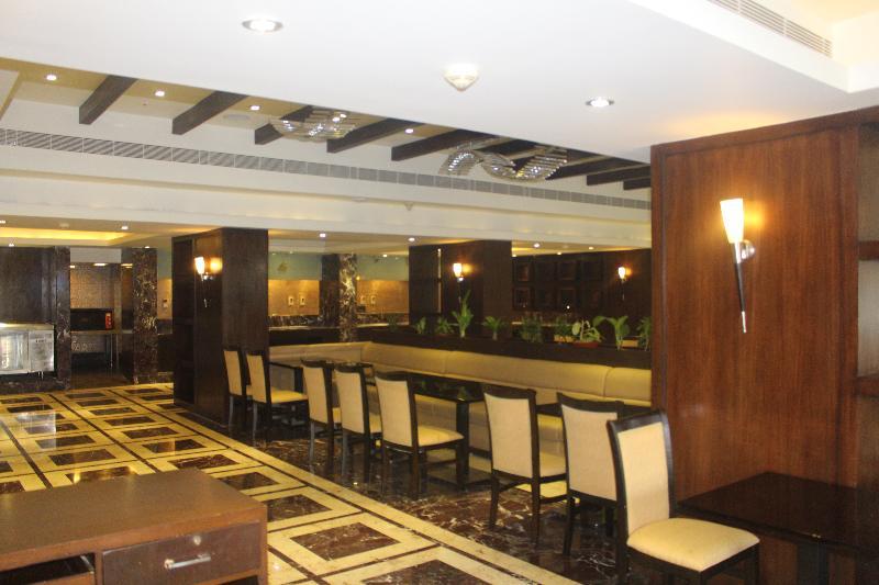 Anandha Inn Convention Centre And Suites Pondicherry Esterno foto